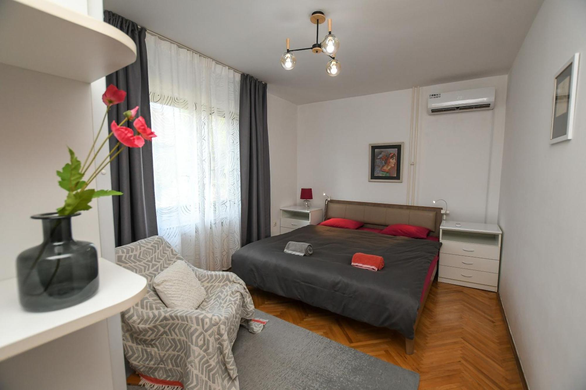 Villa Mina Kladovo, 5-Bedroom Villa With Pool For Up To 12 People Kültér fotó