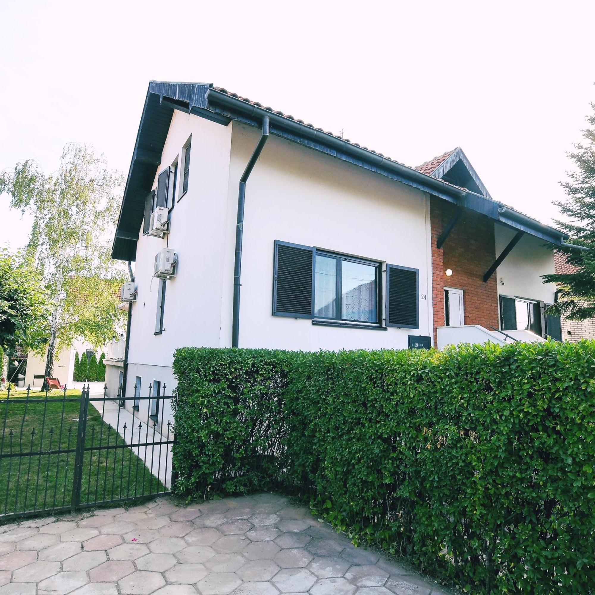 Villa Mina Kladovo, 5-Bedroom Villa With Pool For Up To 12 People Kültér fotó